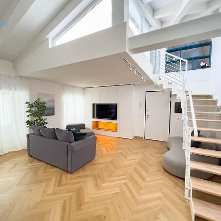 Tarabochia 8 Tirabora Short Rent Apartment Triest Exterior foto